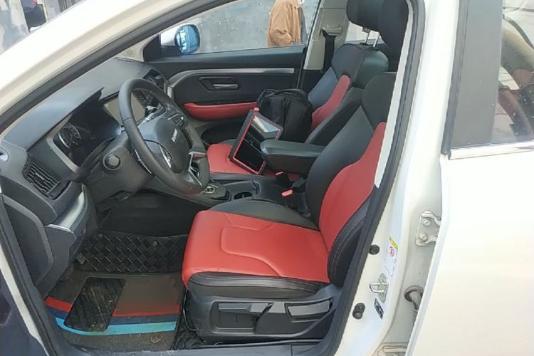 Used Haval H2s 2017 Red-Label 1.5T Dual-Clutch Elite Model Left Front Seat