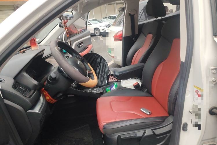 Used Haval H2s 2017 Red-Label 1.5T Dual-Clutch Elite Model Left Front Seat