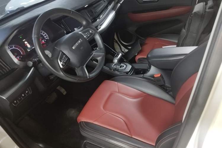 Used Haval H2s 2017 Red-Label 1.5T Dual-Clutch Comfort Model Left Front Seat
