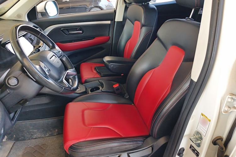 Used Haval H2s 2017 Blue Label 1.5T Dual-Clutch Luxury Model Left Front Seat
