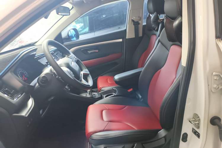 Used Haval H2s 2017 Blue Label 1.5T Dual-Clutch Comfort Model Left Front Seat