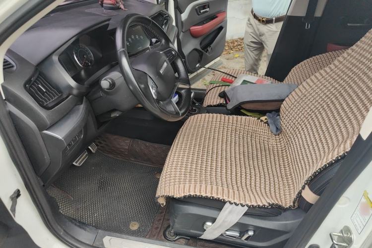 Used Haval H2s 2017 Red-Label 1.5T Dual-Clutch Luxury Model Left Front Seat