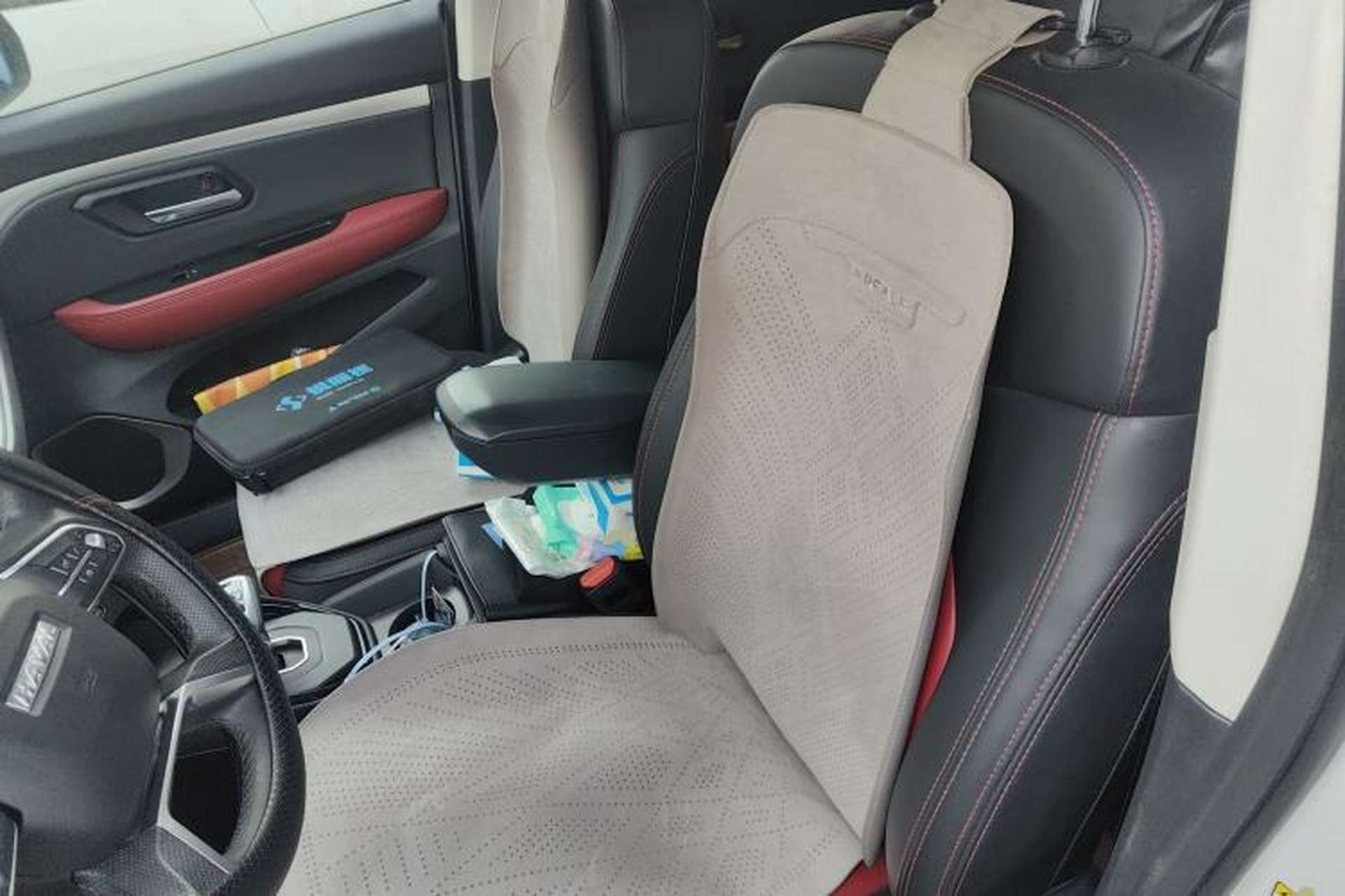 Used Haval H2s 2017 Red-Label 1.5T Dual-Clutch Elite Model Left Front Seat