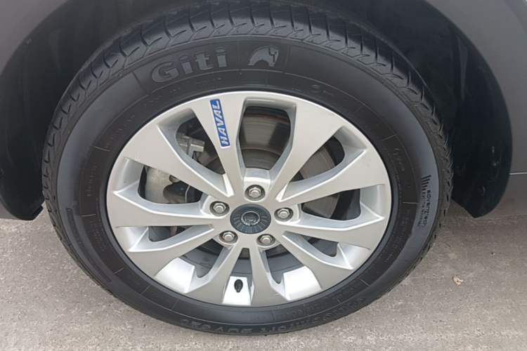 Used Haval H2s 2017 Blue Label 1.5T Dual-Clutch Elite Model Left Front Wheel Hub
