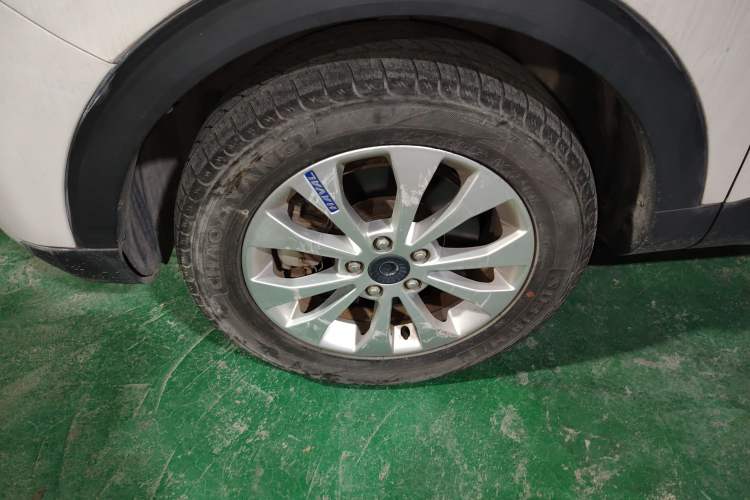 Used Haval H2s 2017 Blue Label 1.5T Manual Elite Model Left Front Wheel Hub