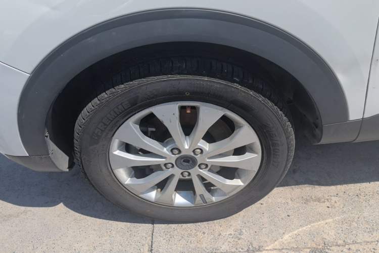 Used Haval H2s 2017 Blue Label 1.5T Dual-Clutch Comfort Model Left Front Wheel Hub