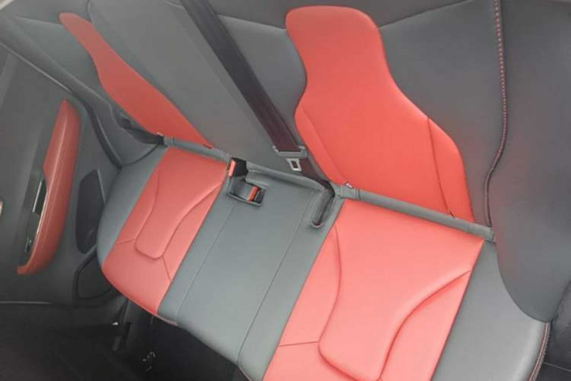Used Haval H2s 2017 Red-Label 1.5T Dual-Clutch Luxury Model Left Rear Seat