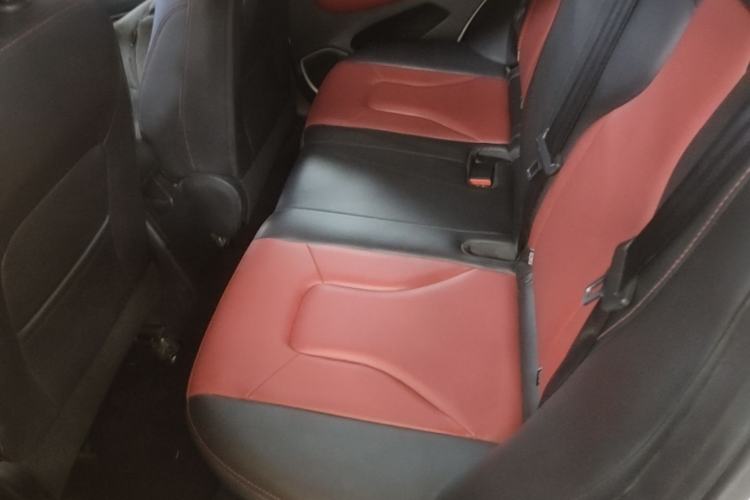 Used Haval H2s 2017 Red-Label 1.5T Dual-Clutch Comfort Model Left Rear Seat