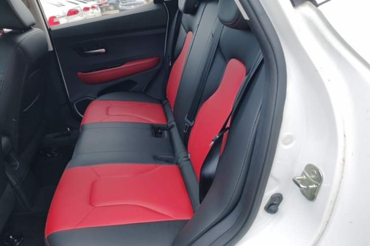 Used Haval H2s 2017 Red Label 1.5T Manual Comfort Model Left Rear Seat