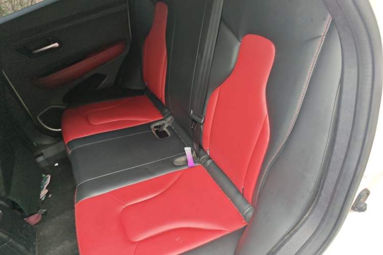 Used Haval H2s 2017 Red-Label 1.5T Dual-Clutch Elite Model Left Rear Seat