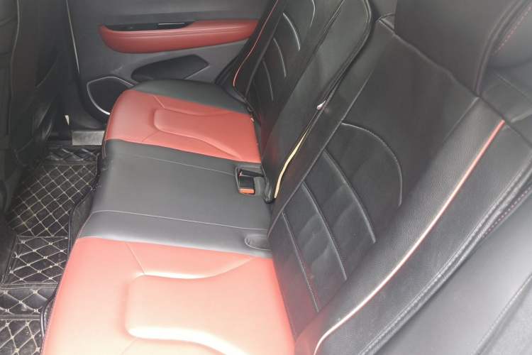 Used Haval H2s 2017 Blue Label 1.5T Dual-Clutch Comfort Model Left Rear Seat