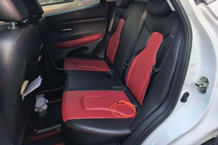 Used Haval H2s 2017 Blue Label 1.5T Dual-Clutch Elite Model Left Rear Seat