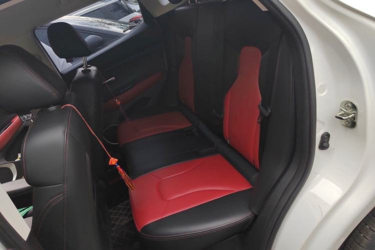 Used Haval H2s 2017 Red Label 1.5T Manual Comfort Model Left Rear Seat