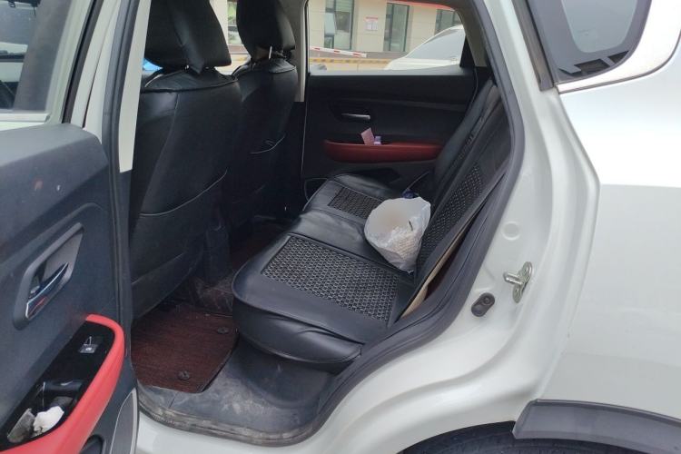 Used Haval H2s 2017 Red-Label 1.5T Dual-Clutch Comfort Model Left Rear Seat