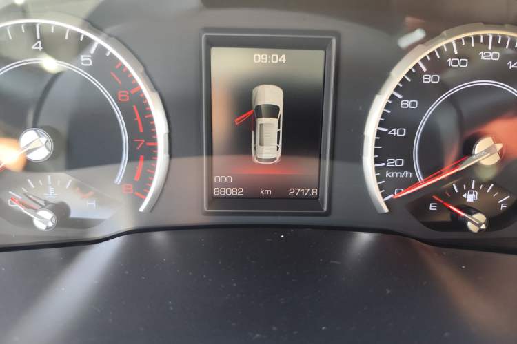 Used Haval H2s 2017 Blue Label 1.5T Dual-Clutch Elite Model Odometer Close Up