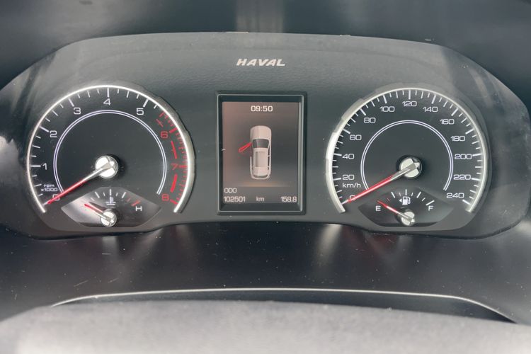 Used Haval H2s 2017 Blue Label 1.5T Dual-Clutch Elite Model Odometer Close Up