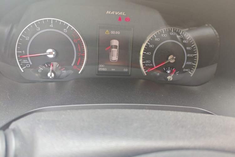 Used Haval H2s 2017 Red Label 1.5T Manual Comfort Model Odometer Close Up