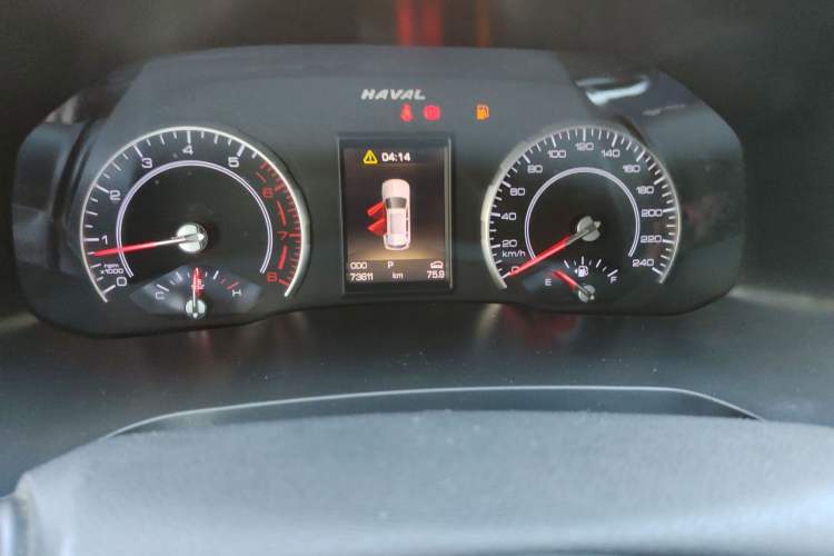 Used Haval H2s 2017 Blue Label 1.5T Dual-Clutch Elite Model Odometer Close Up