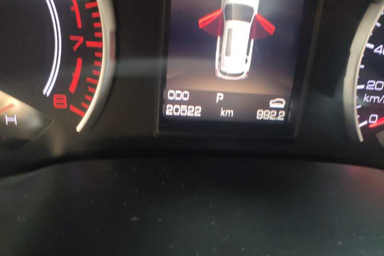Used Haval H2s 2017 Blue Label 1.5T Dual-Clutch Luxury Model Odometer Close Up