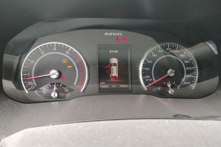 Used Haval H2s 2017 Red-Label 1.5T Manual Elite Model Odometer Close Up