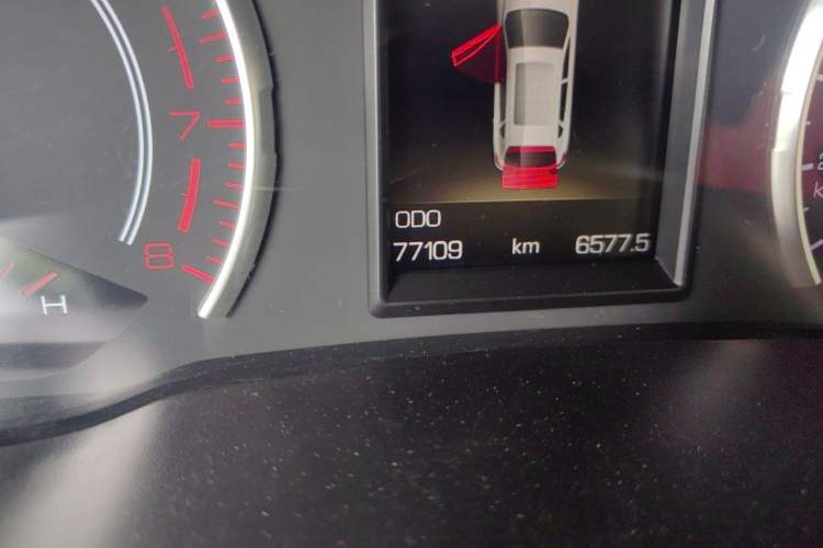 Used Haval H2s 2017 Red Label 1.5T Manual Comfort Model Odometer Close Up