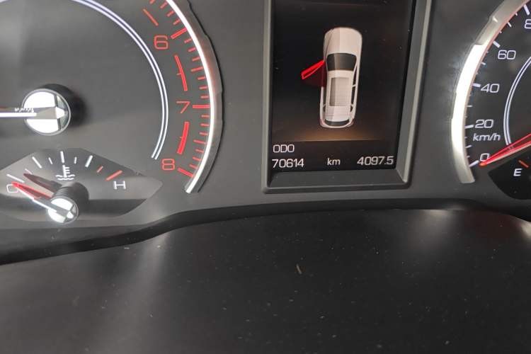Used Haval H2s 2017 Blue Label 1.5T Manual Comfort Edition Odometer Close Up