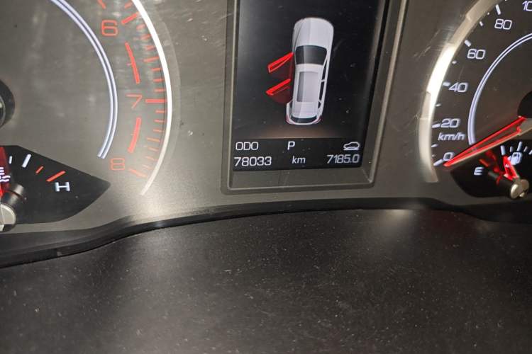 Used Haval H2s 2017 Blue Label 1.5T Dual-Clutch Elite Model Odometer Close Up