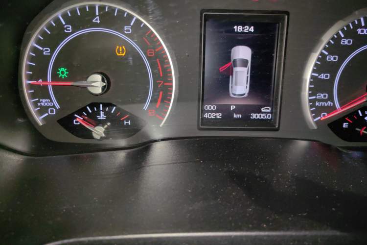 Used Haval H2s 2017 Blue Label 1.5T Dual-Clutch Luxury Model Odometer Close Up