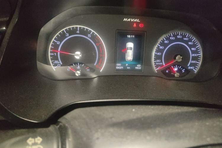 Used Haval H2s 2017 Blue Label 1.5T Dual-Clutch Luxury Model Odometer Close Up