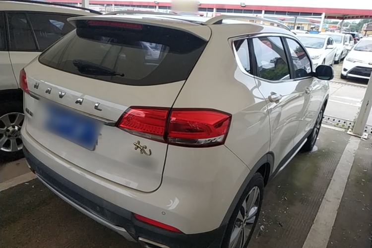 Used Haval H2s 2017 Blue Label 1.5T Dual-Clutch Luxury Model Rear Right 45 Deg
