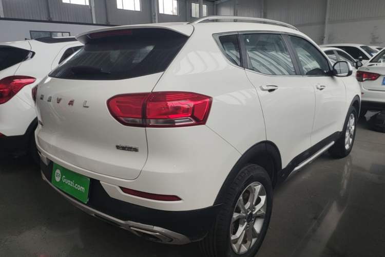 Used Haval H2s 2017 Red-Label 1.5T Dual-Clutch Comfort Model Rear Right 45 Deg