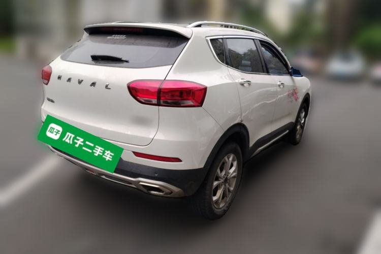 Used Haval H2s 2017 Red-Label 1.5T Manual Elite Model Rear Right 45 Deg