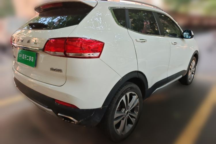 Used Haval H2s 2017 Blue Label 1.5T Dual-Clutch Luxury Model Rear Right 45 Deg
