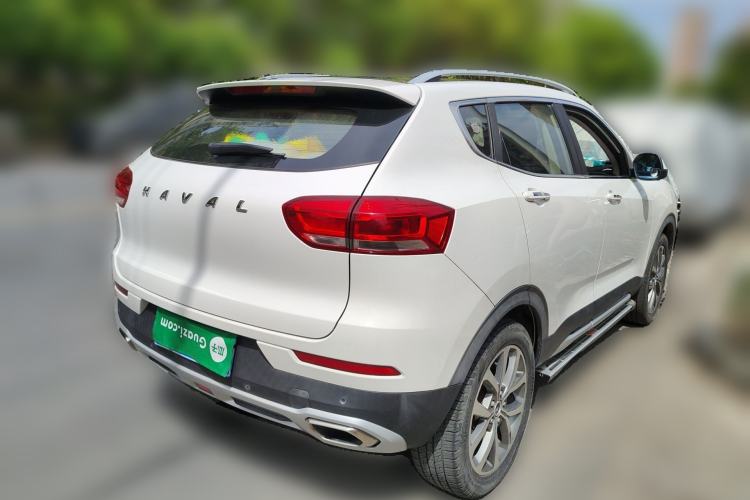 Used Haval H2s 2017 Red-Label 1.5T Dual-Clutch Luxury Model Rear Right 45 Deg