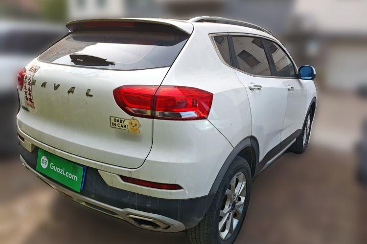 Used Haval H2s 2017 Red-Label 1.5T Manual Elite Model Rear Right 45 Deg