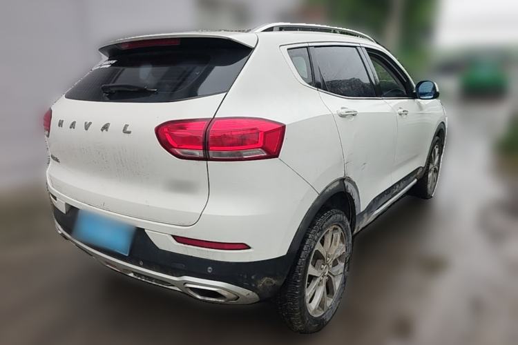 Used Haval H2s 2017 Red-Label 1.5T Dual-Clutch Luxury Model Rear Right 45 Deg