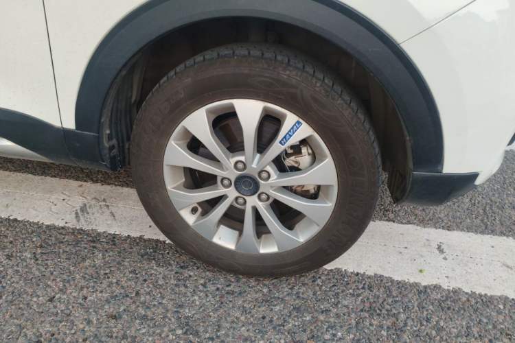 Used Haval H2s 2017 Blue Label 1.5T Dual-Clutch Elite Model Right Front Wheel Hub