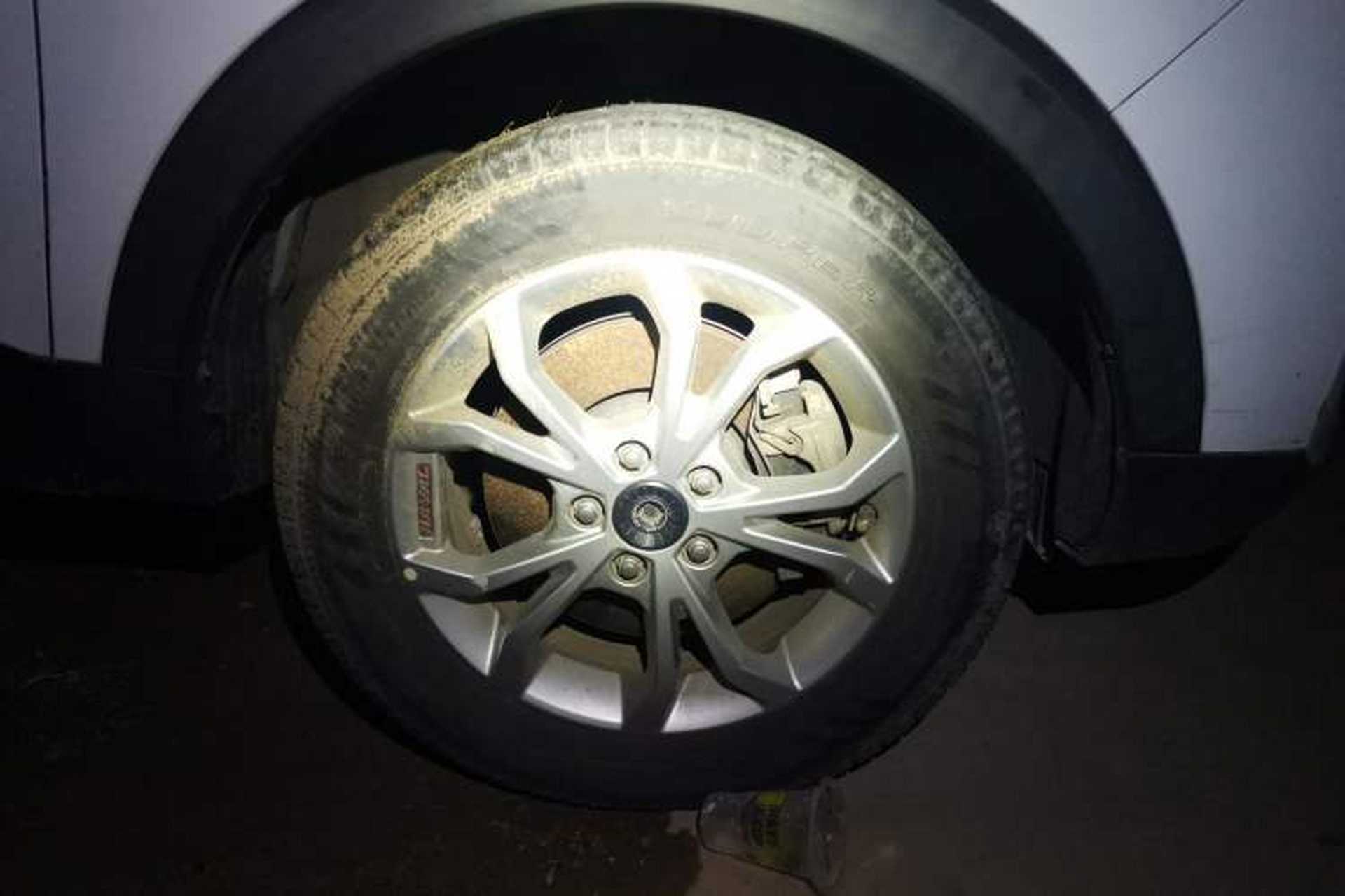 Used Haval H2s 2017 Red-Label 1.5T Dual-Clutch Elite Model Right Front Wheel Hub