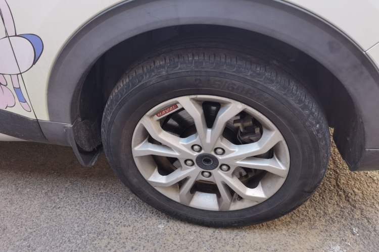 Used Haval H2s 2017 Red-Label 1.5T Dual-Clutch Elite Model Right Front Wheel Hub