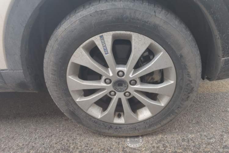 Used Haval H2s 2017 Blue Label 1.5T Dual-Clutch Elite Model Right Front Wheel Hub