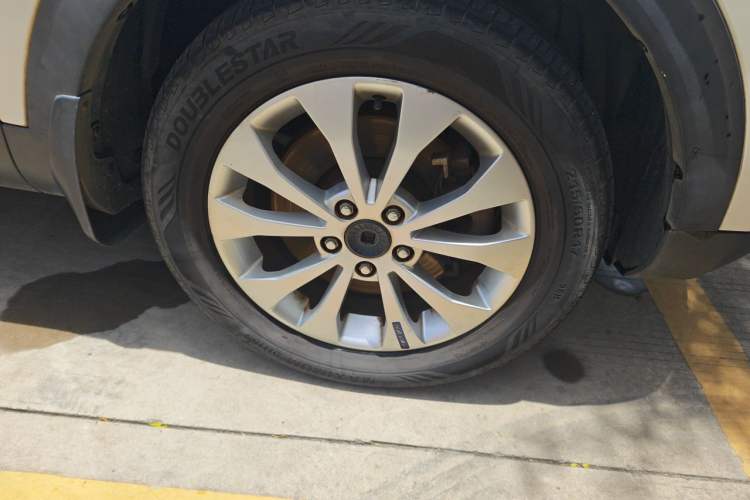 Used Haval H2s 2017 Blue Label 1.5T Manual Elite Model Right Front Wheel Hub
