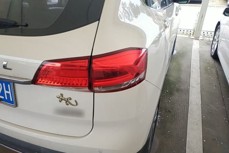 Used Haval H2s 2017 Blue Label 1.5T Dual-Clutch Luxury Model Right Rear Taillight