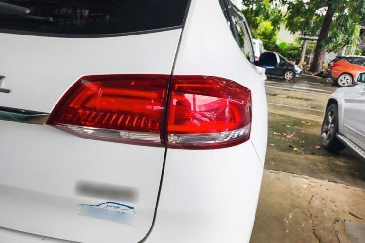 Used Haval H2s 2017 Blue Label 1.5T Dual-Clutch Comfort Model Right Rear Taillight