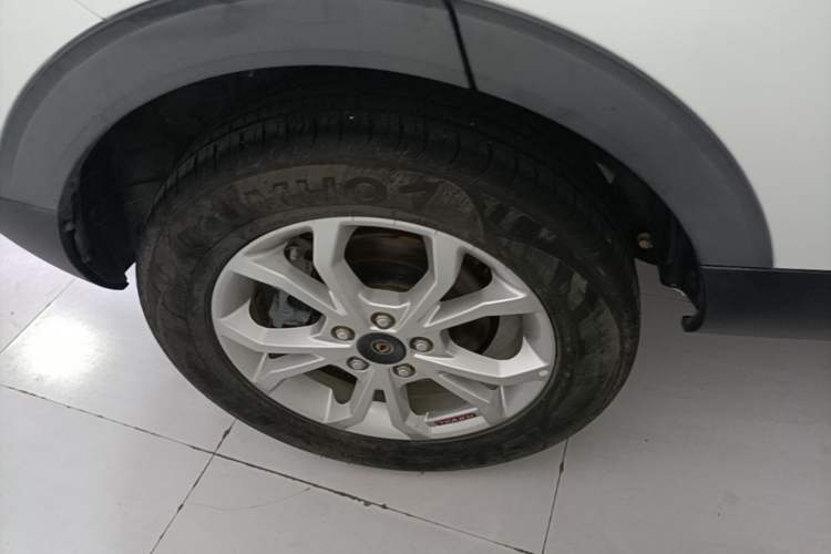 Used Haval H2s 2017 Red-Label 1.5T Manual Elite Model Right Rear Wheel Hub