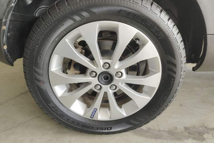 Used Haval H2s 2017 Blue Label 1.5T Manual Elite Model Right Rear Wheel Hub