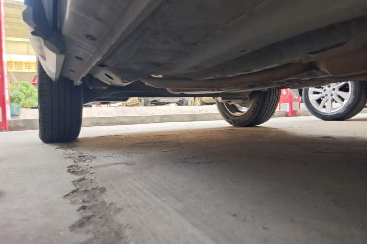 Used Haval H2s 2017 Red-Label 1.5T Dual-Clutch Elite Model Right Side Sill