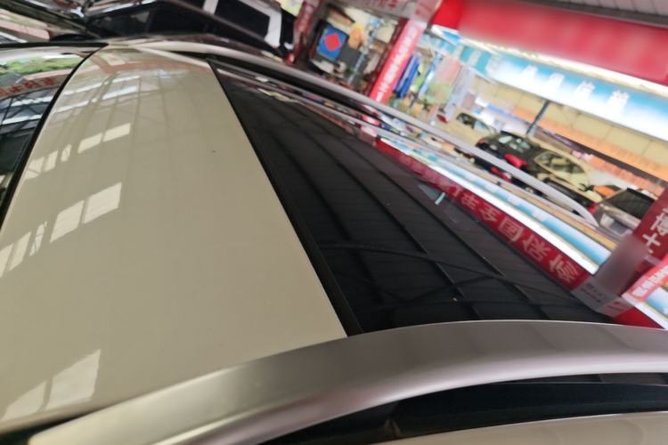 Used Haval H2s 2017 Red-Label 1.5T Dual-Clutch Elite Model Roof
