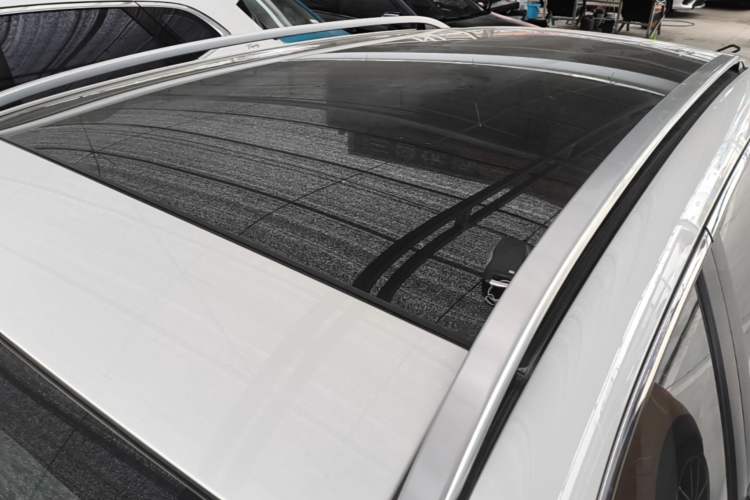 Used Haval H2s 2017 Blue Label 1.5T Dual-Clutch Elite Model Roof