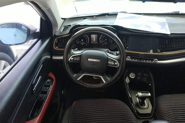 Used Haval H2s 2017 Blue Label 1.5T Dual-Clutch Luxury Model Steering Wheel