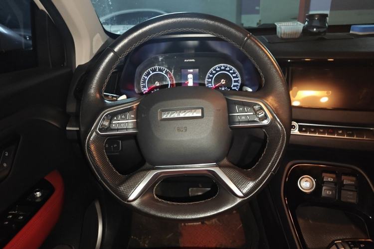 Used Haval H2s 2017 Red-Label 1.5T Dual-Clutch Elite Model Steering Wheel